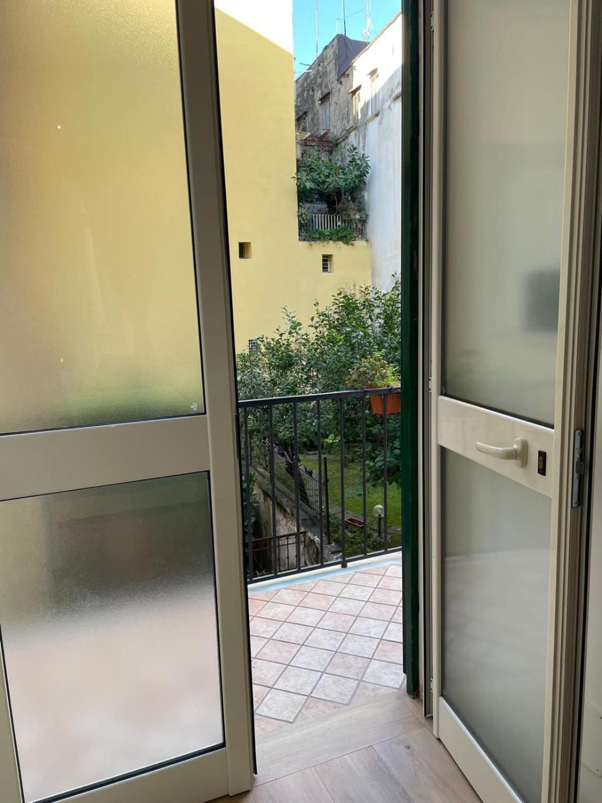 Nabi Suite Riviera Napoli Esterno foto